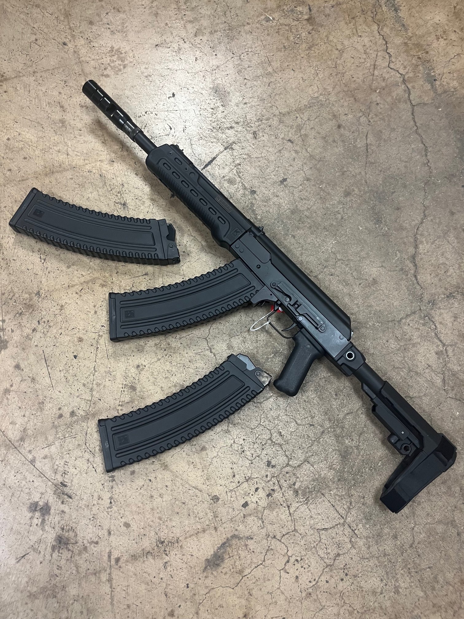 KALASHNIKOV Usa Komrad ECOM00456152 549514