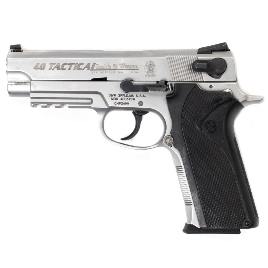 Smith & Wesson 4006tsw