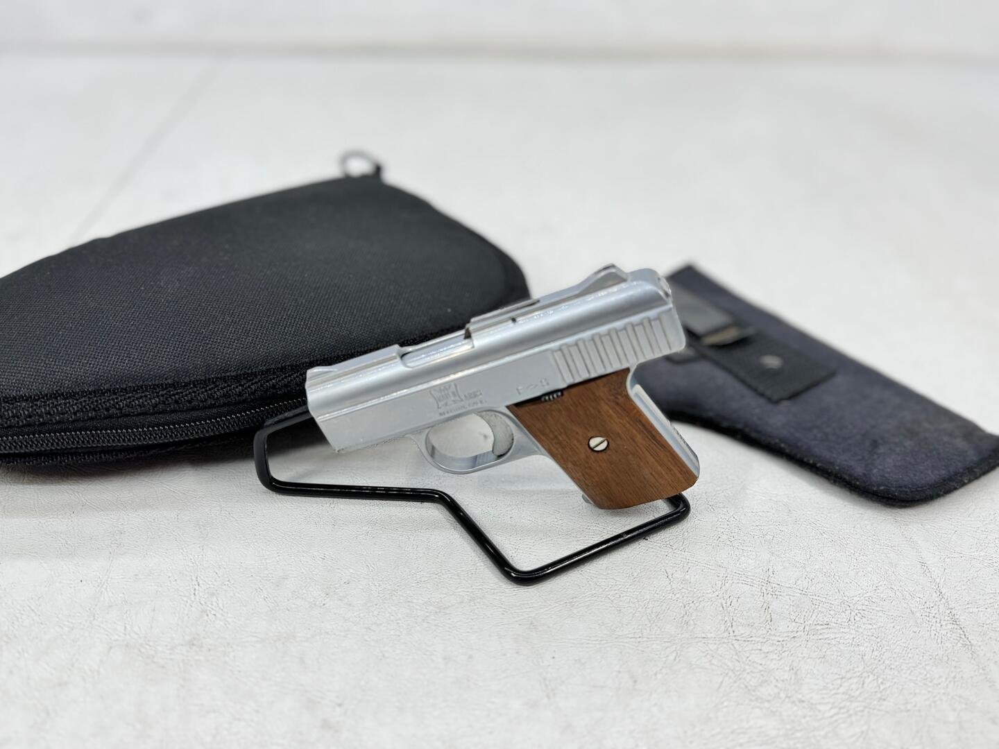 Raven Arms P-25