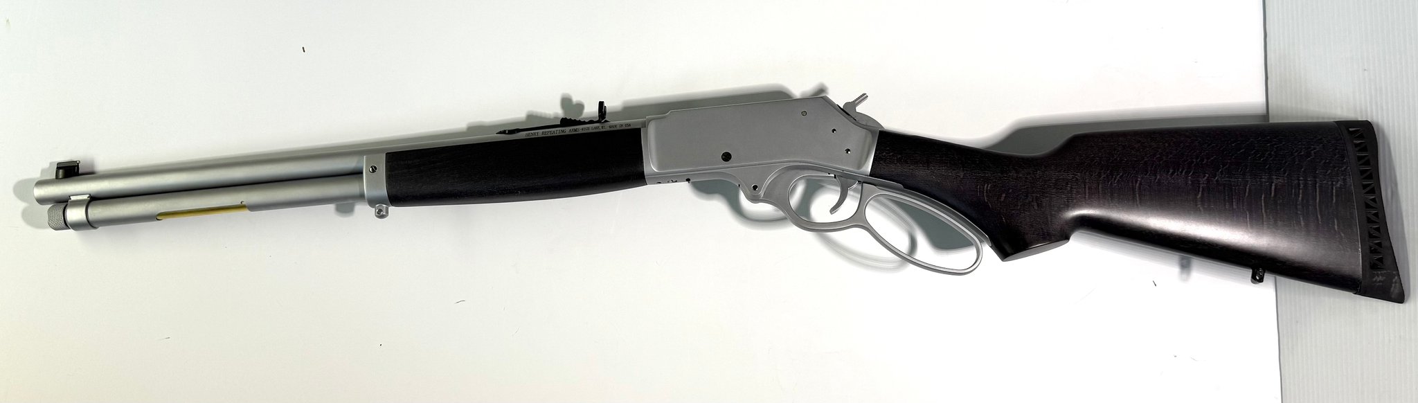 Henry H010gaw