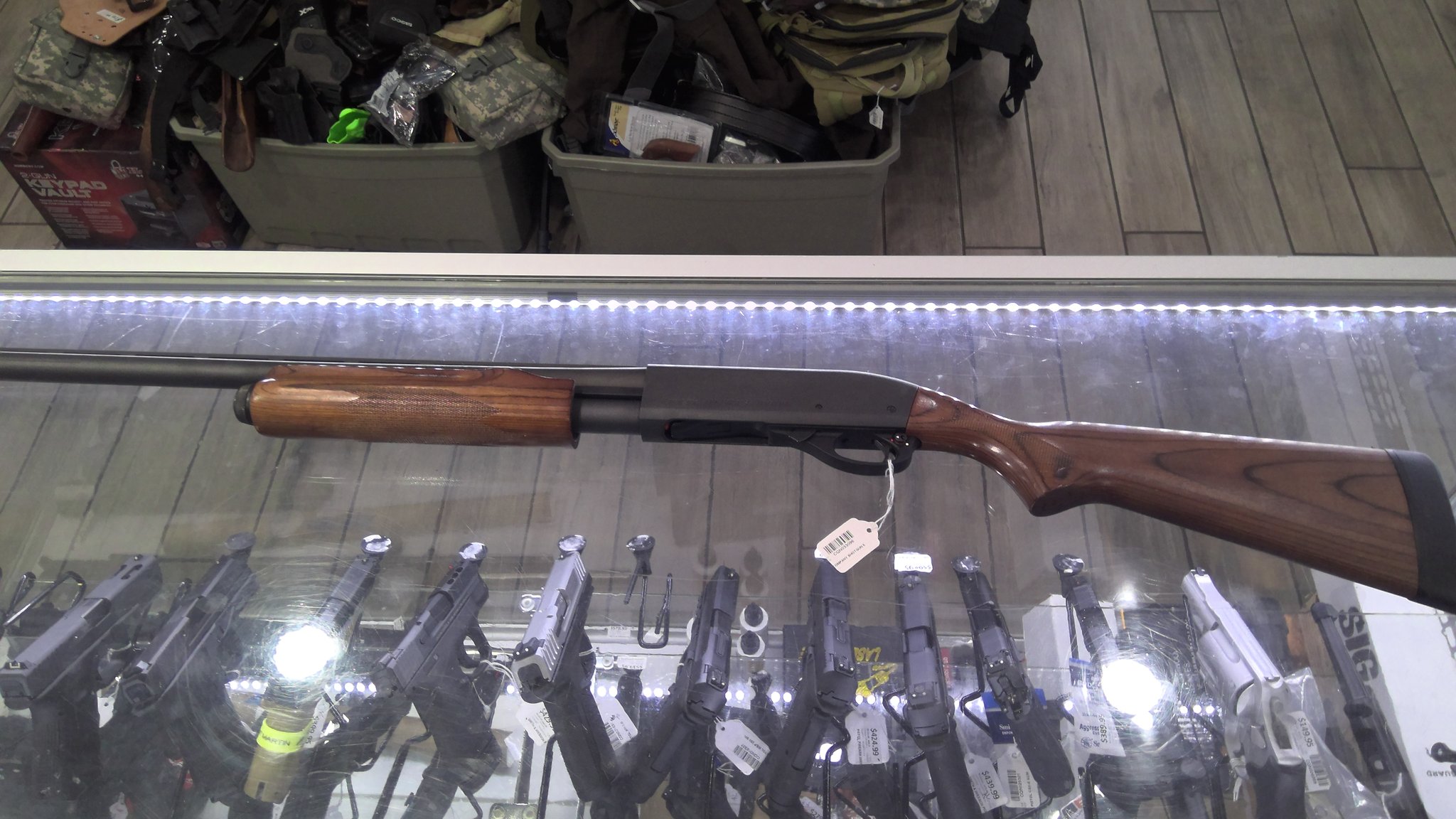 ECOM00458203 REMINGTON 870 Express Magnum ECOM00458203 551875