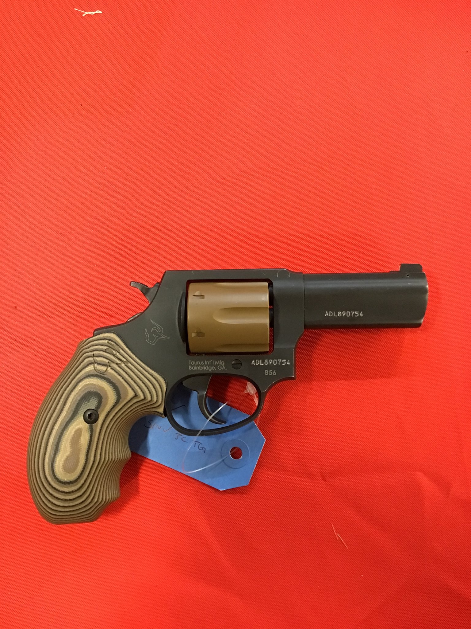 Taurus 856