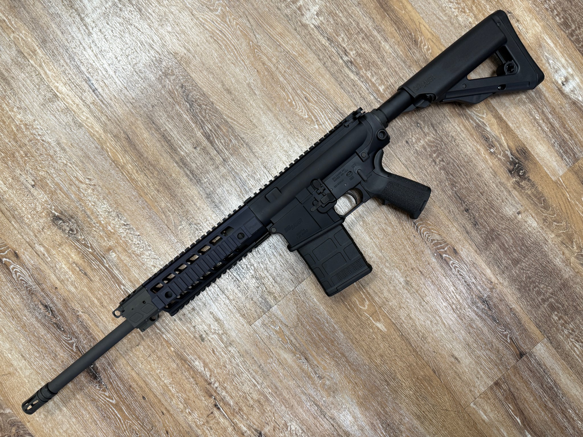 Sig Sauer Sig716