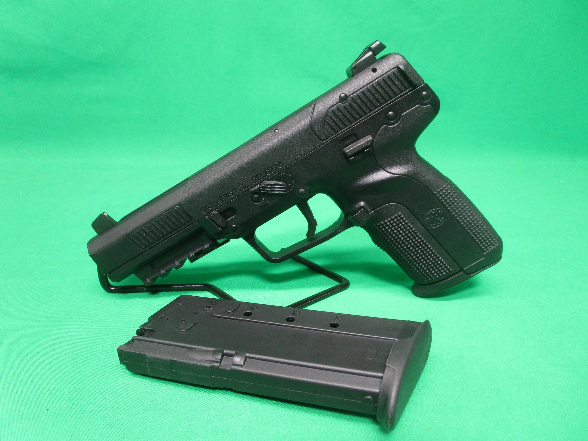 ECOM00458602 FN Five-seven ECOM00458602 552332