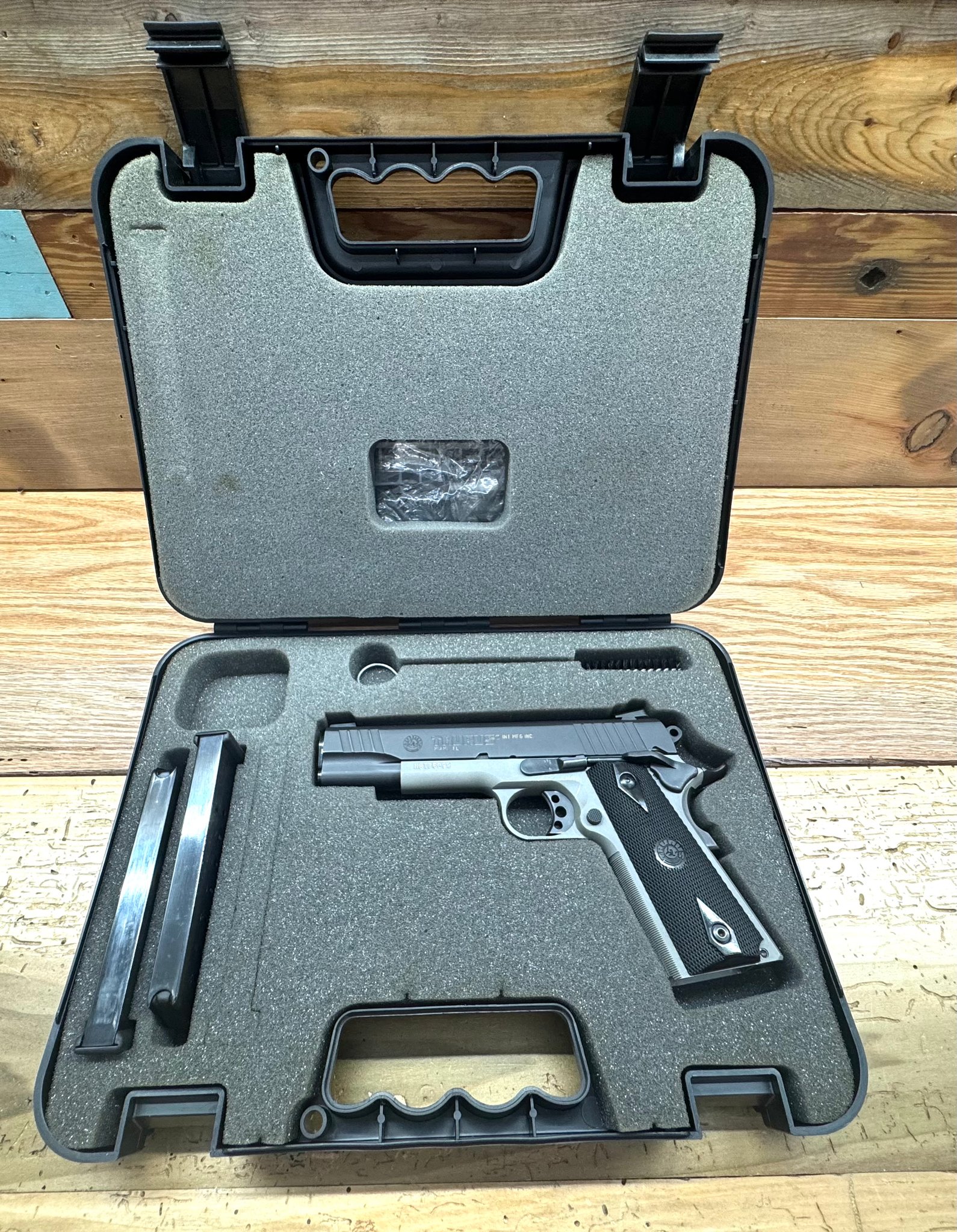 Taurus Pt-1911