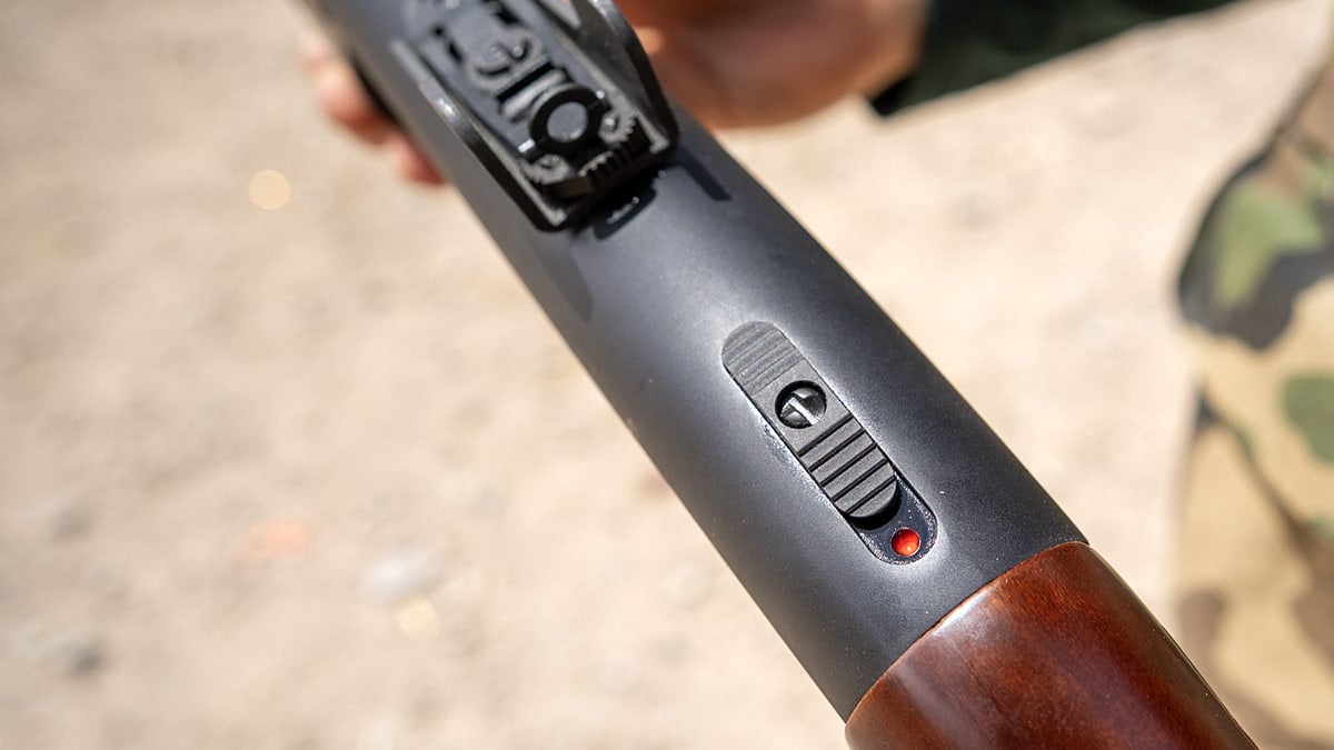 Mossberg 590A1 Retrograde safety