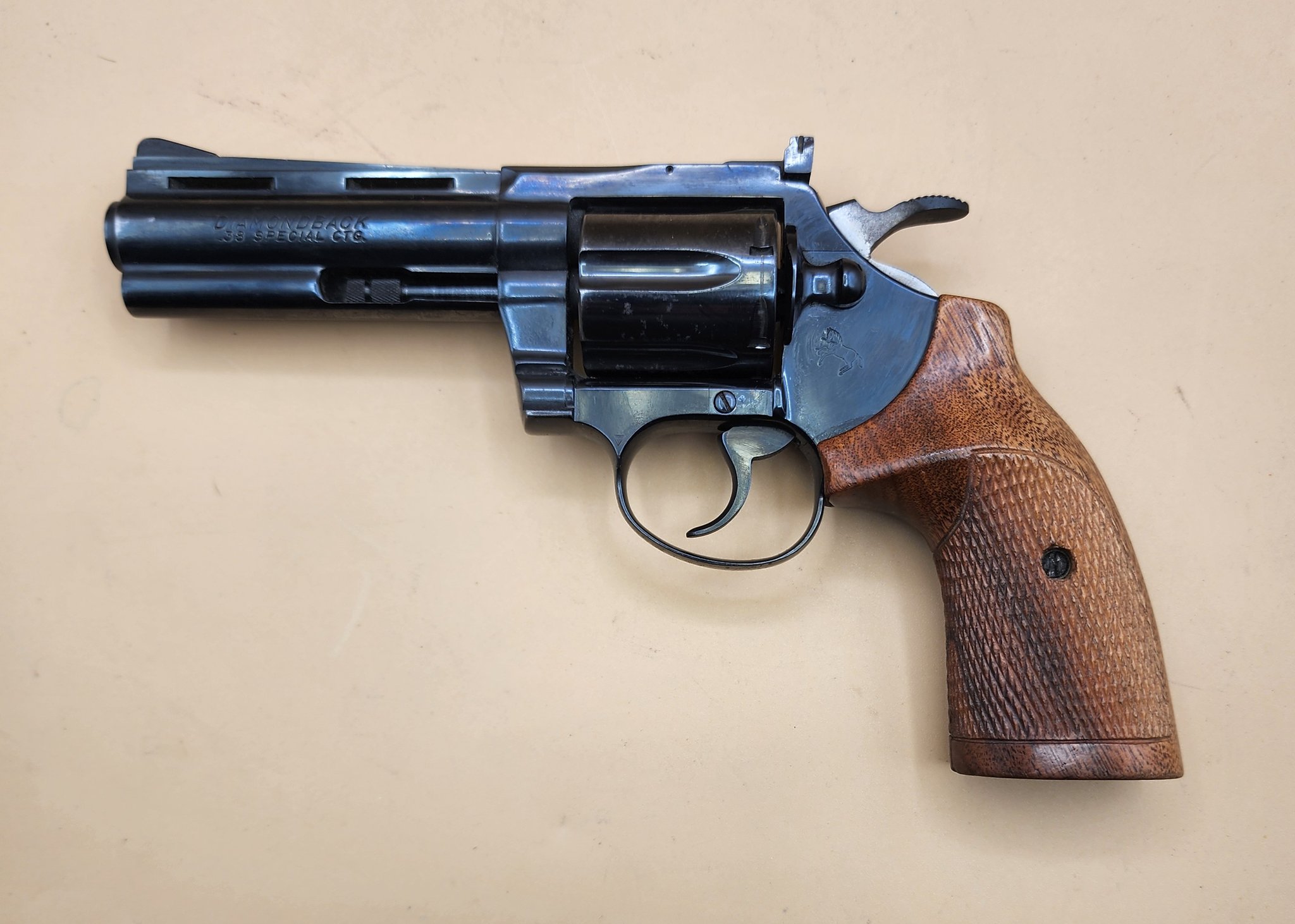 COLT DIAMONDBACK