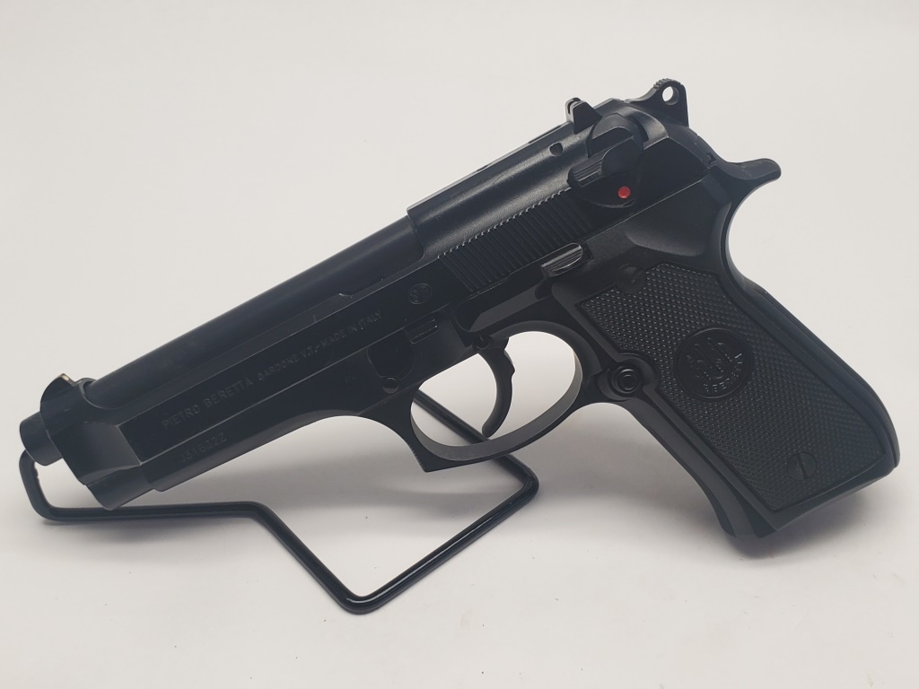ECOM00468472 BERETTA 92fs ECOM00468472 563710