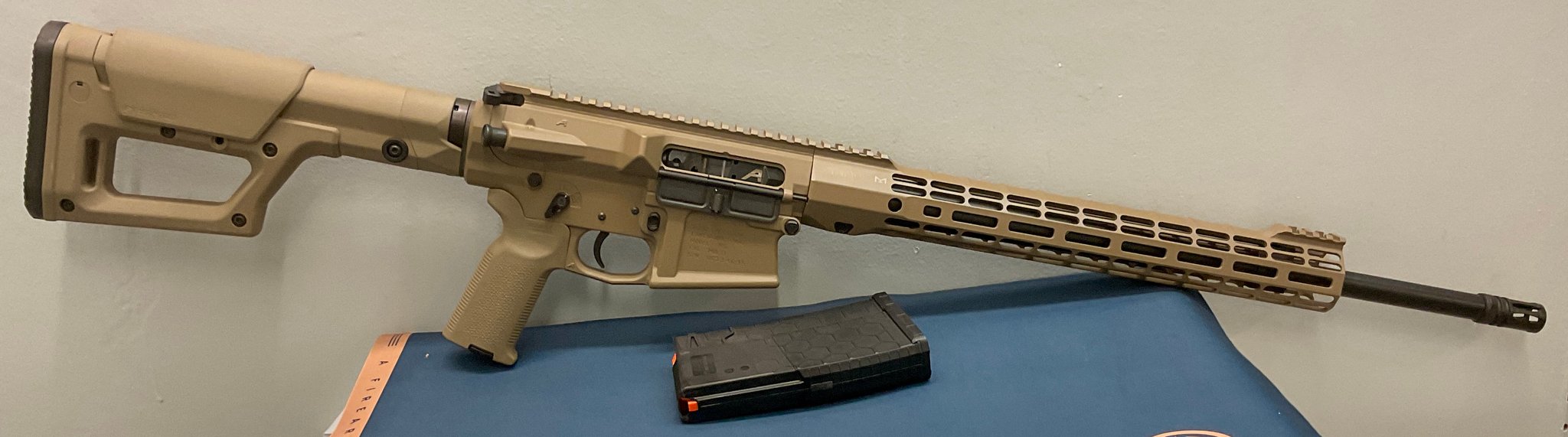 ECOM00468885 AERO Precision M5 ECOM00468885 564171
