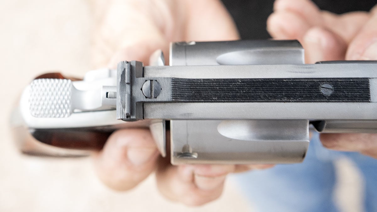 top strap on S&W 657