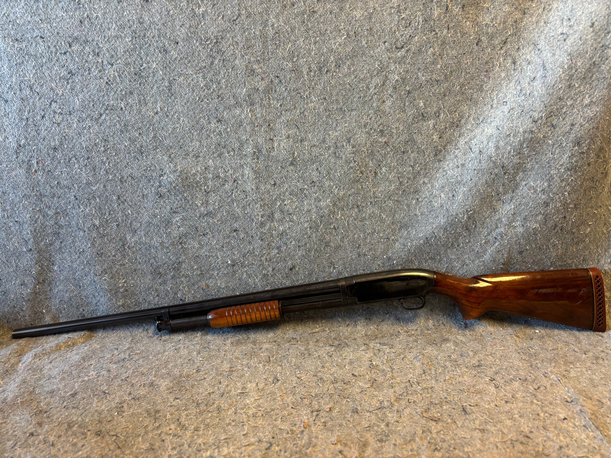 WINCHESTER MODEL 12