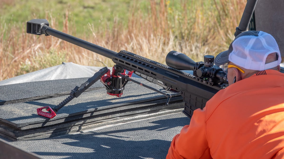 shooter aiming ELR rifle