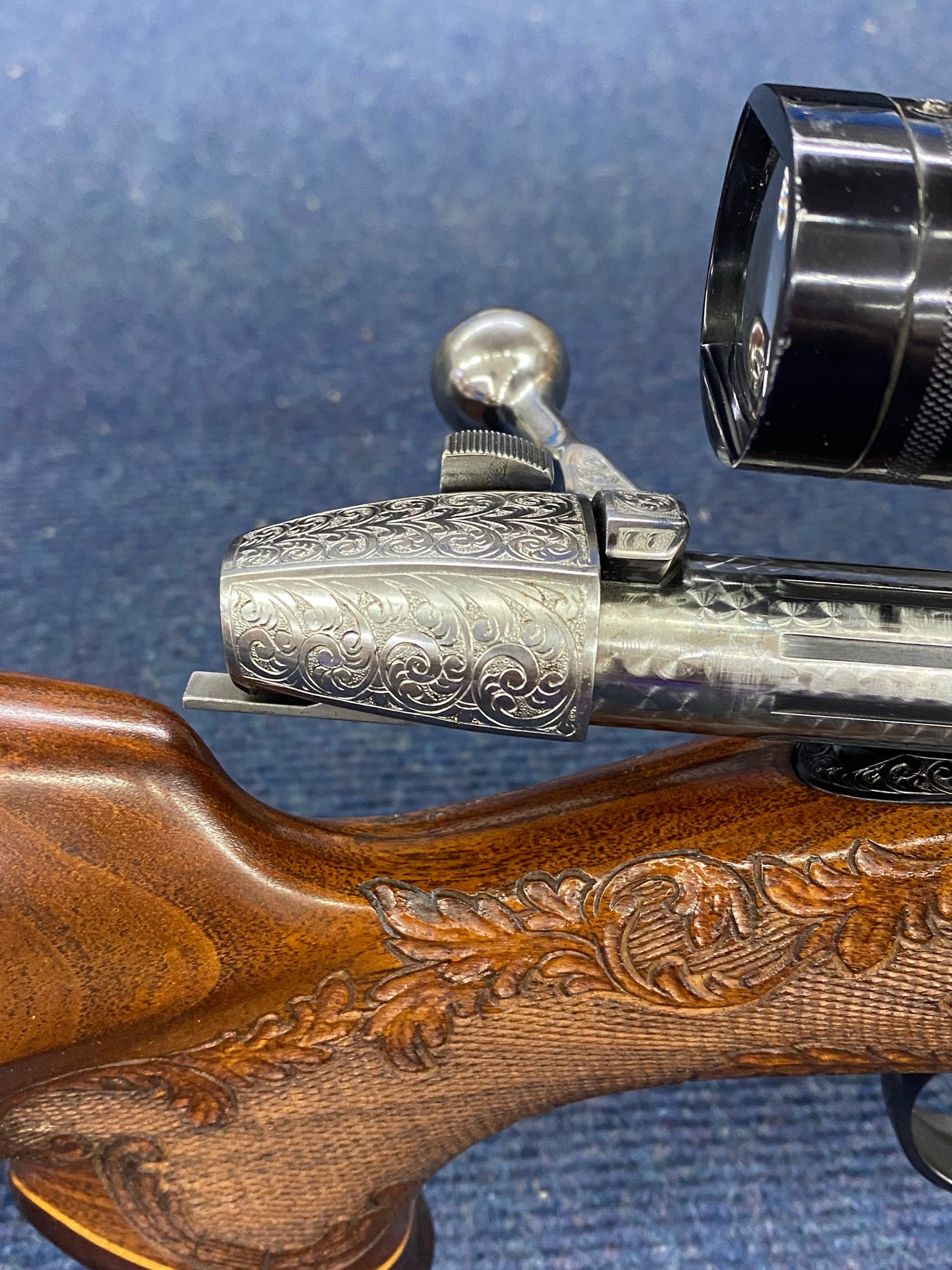 WEATHERBY MARK V DELUXE .300 wby mag