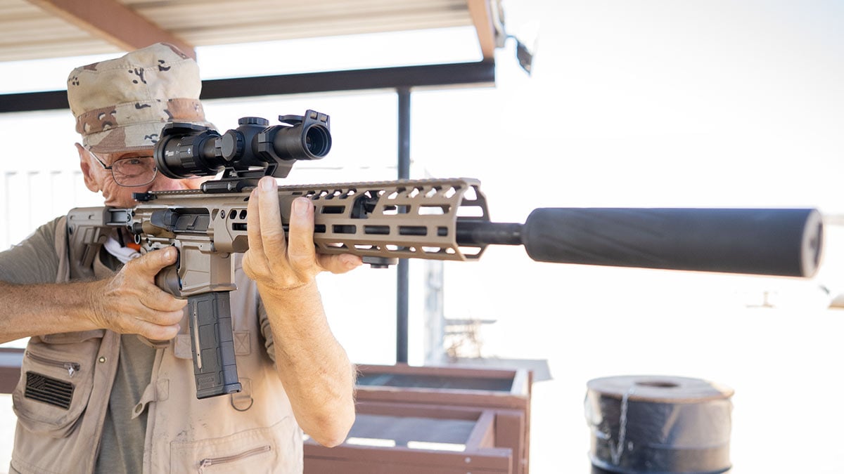 shooting MCX-Spear LT offhand