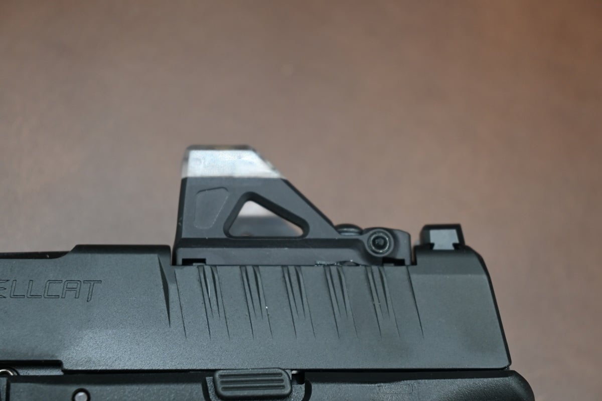 A Shield OMSsc 4 MOA red dot