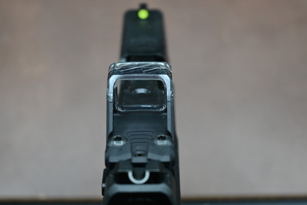 A Shield OMSsc 4 MOA red dot