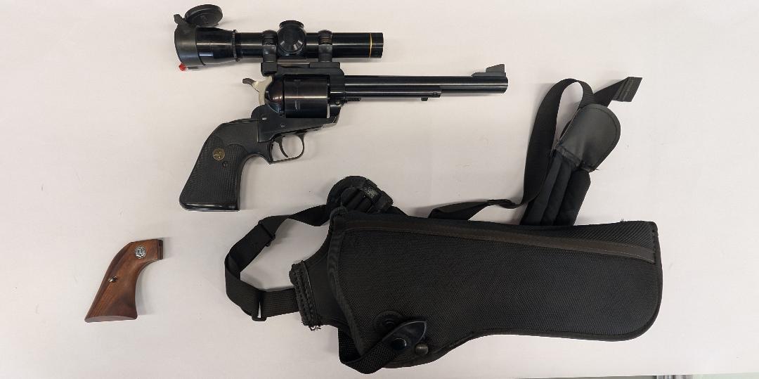 RUGER NEW MODEL SUPER BLACKHAWK