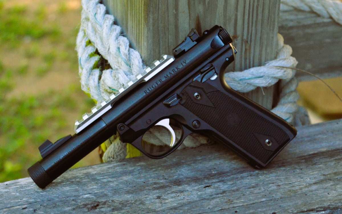 The bull-barreled version of the Mark IV 22/45 equipped with both a Picatinny rail and a threaded muzzle