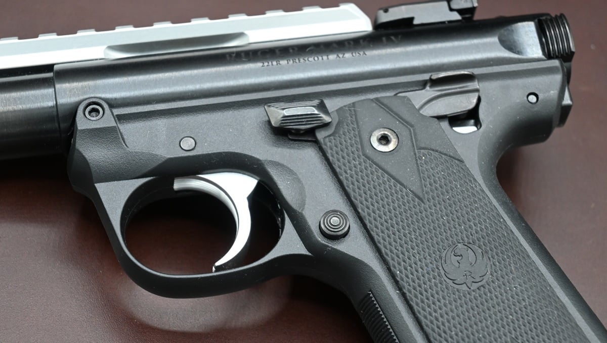 The bull-barreled version of the Mark IV 22/45 equipped with both a Picatinny rail and a threaded muzzle