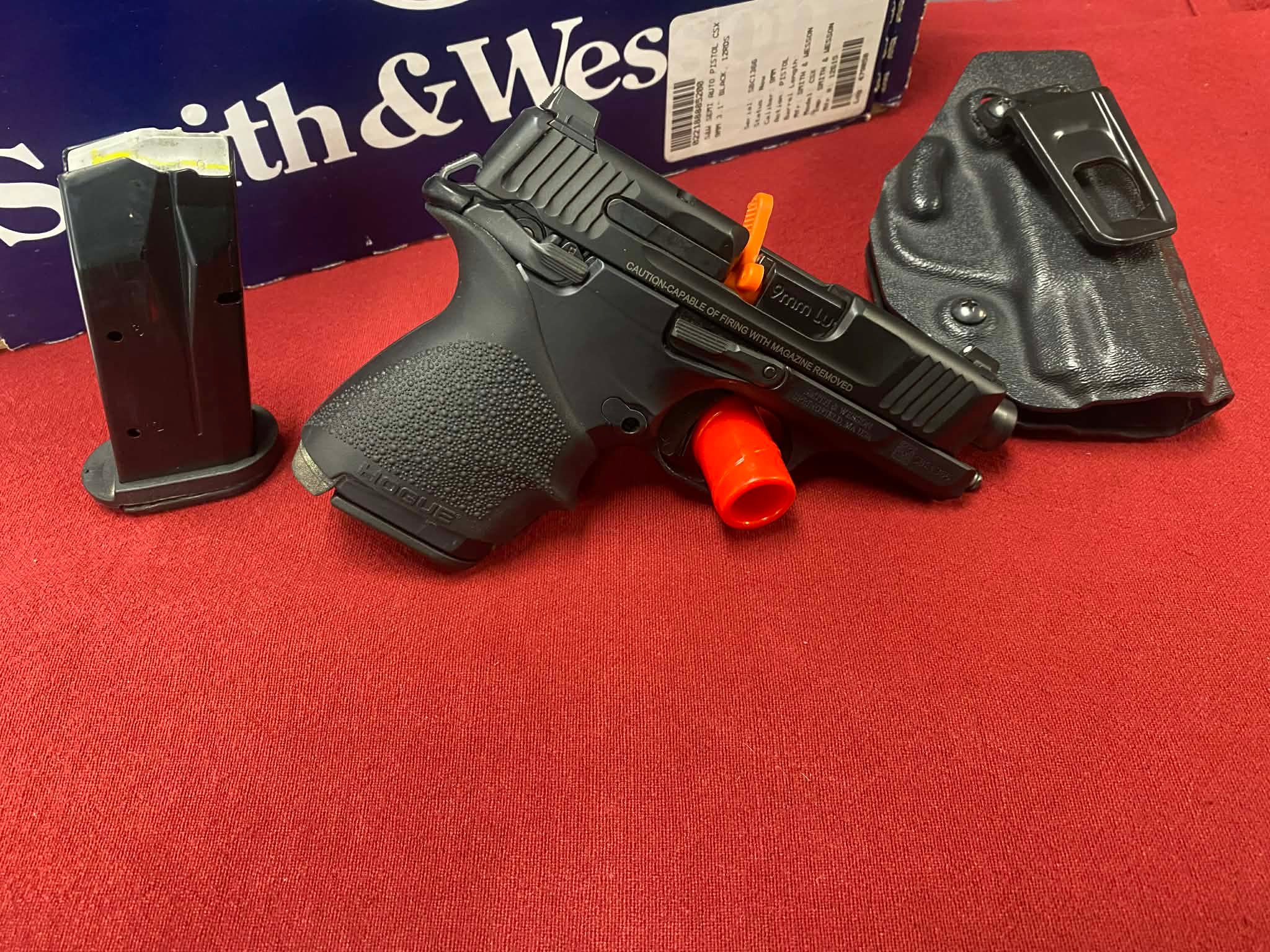 Smith & Wesson CSX Subcompact 9mm Bundle