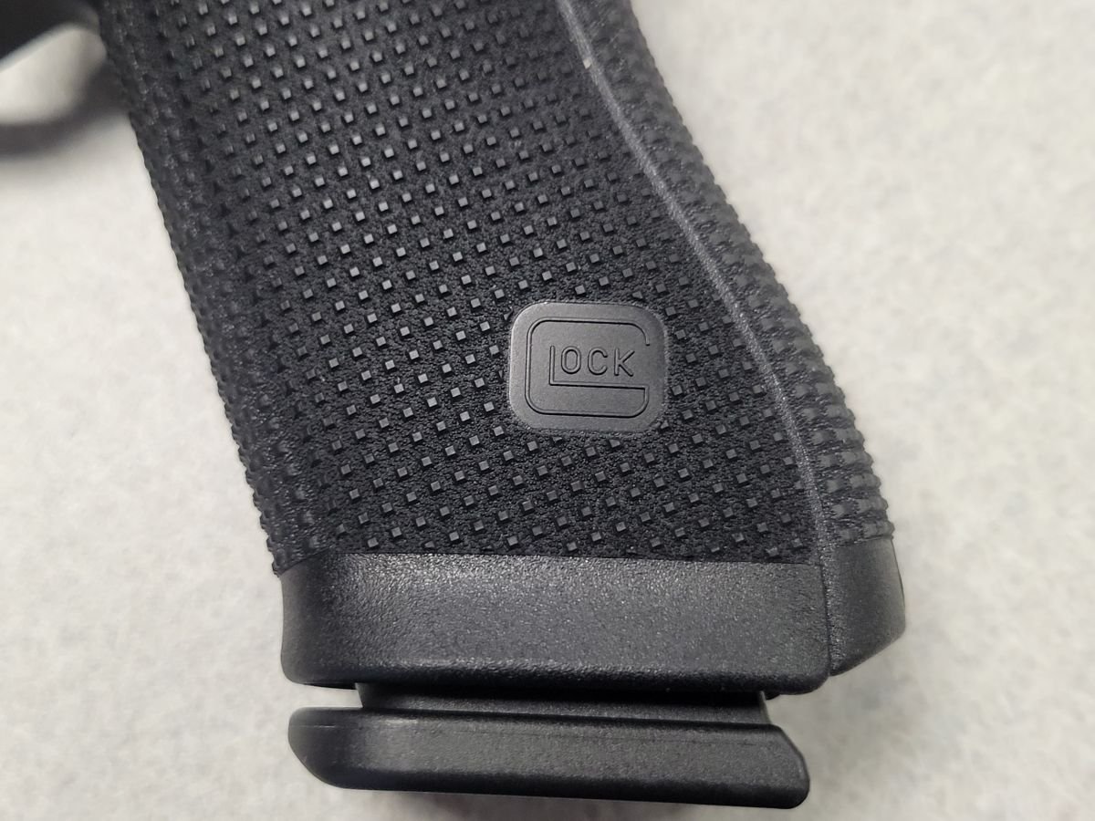Glock Gen 6 Flared Magwell Detail - Guns.com