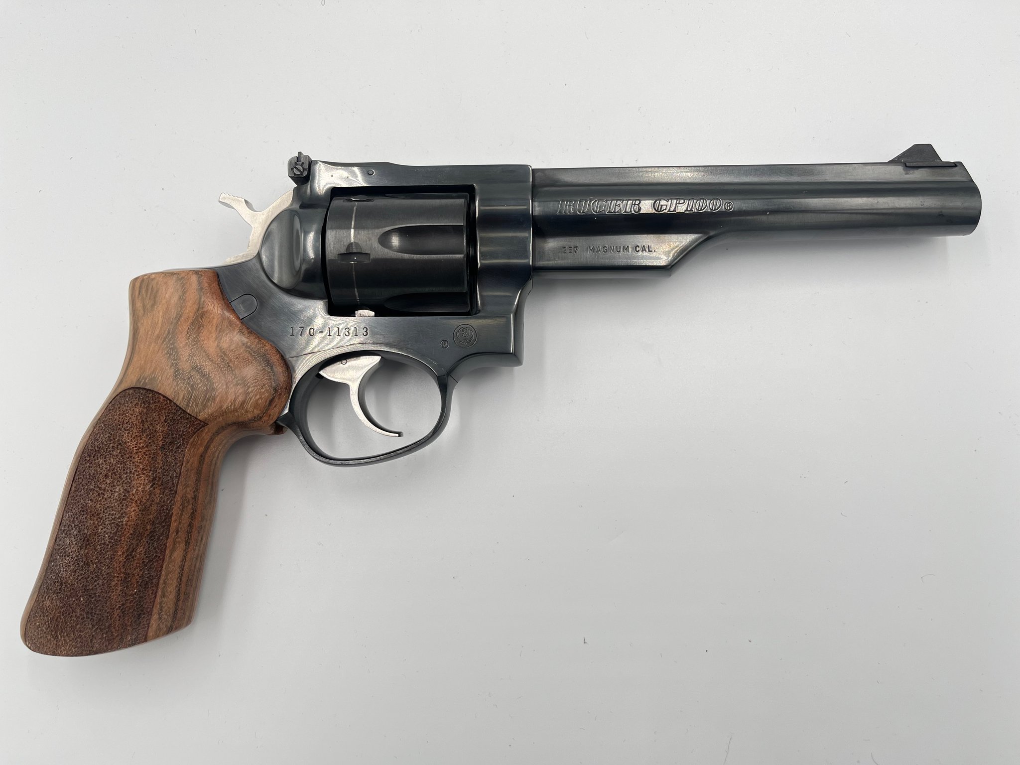RUGER GP100