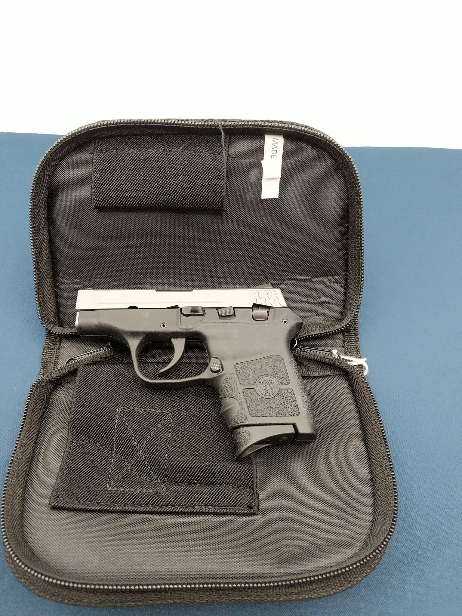 SMITH & WESSON BODYGUARD