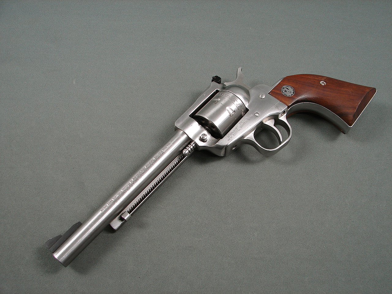 RUGER NEW MODEL SINGLE-SIX