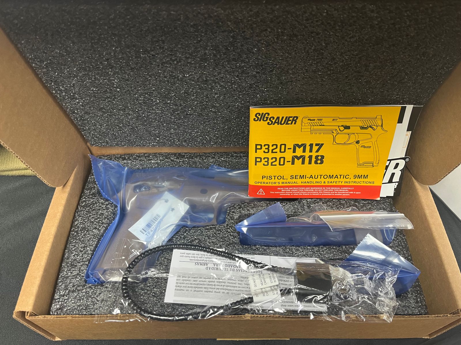 SIG SAUER P320-M17 9mm luger (9x19 para)