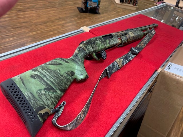 MOSSBERG 500