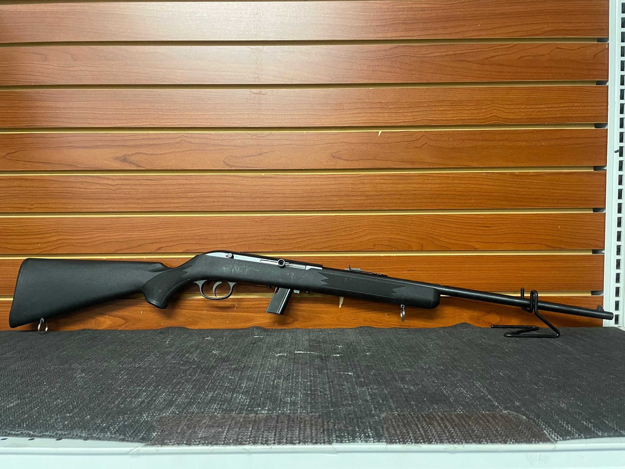 SAVAGE ARMS 62 .22 lr