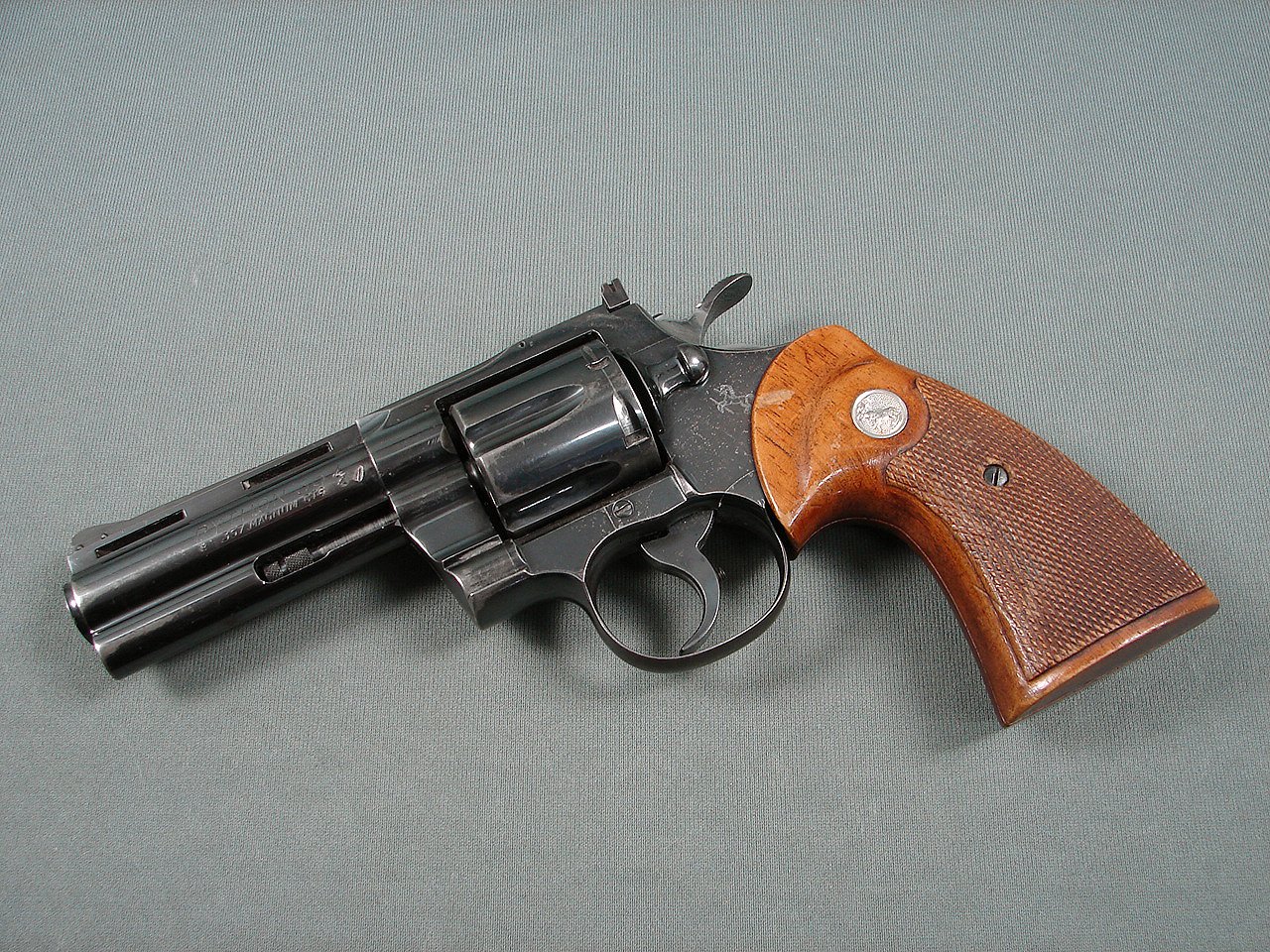 COLT BLUED PYTHON