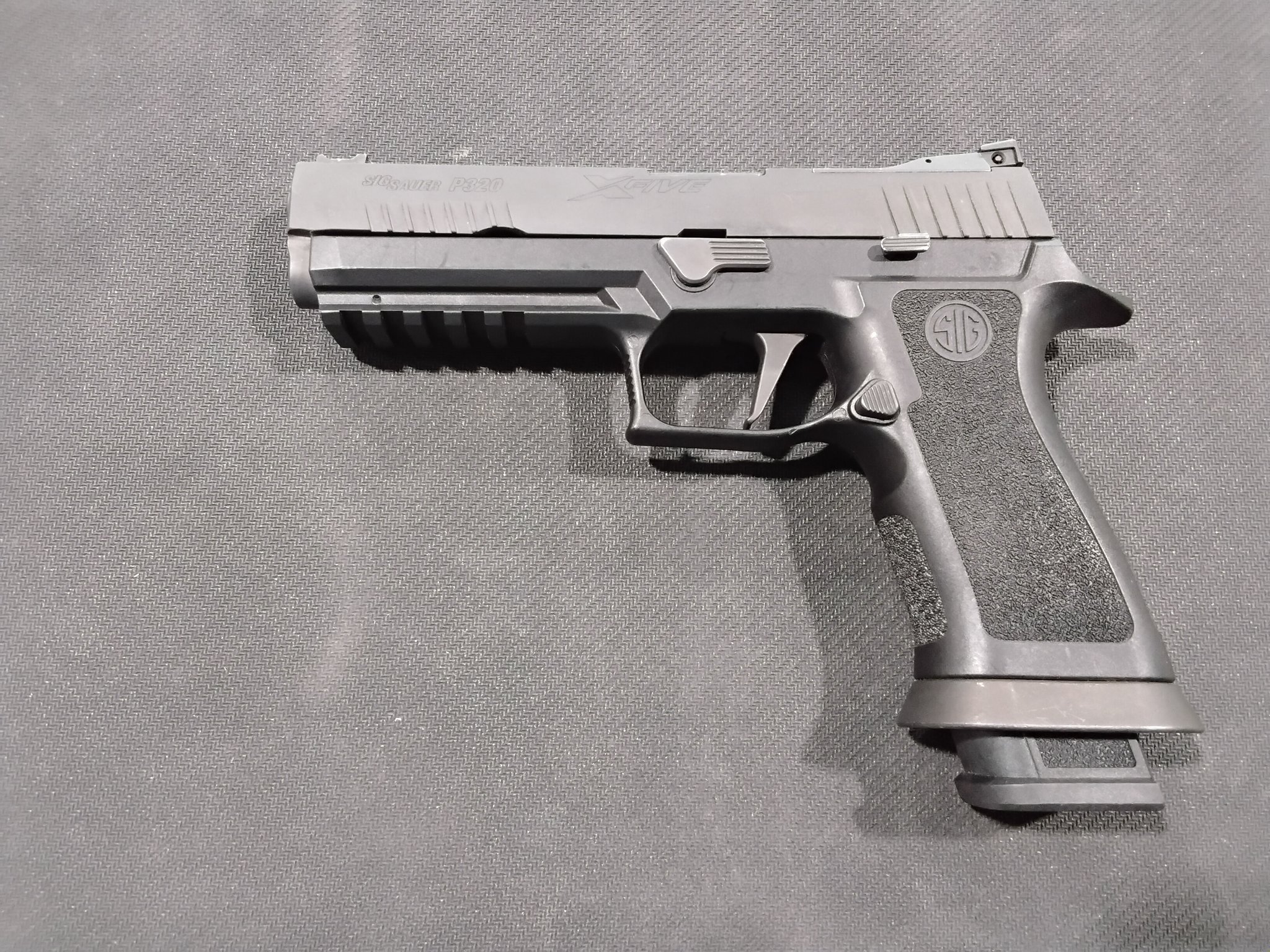 SIG SAUER P320 XFIVE LEGION