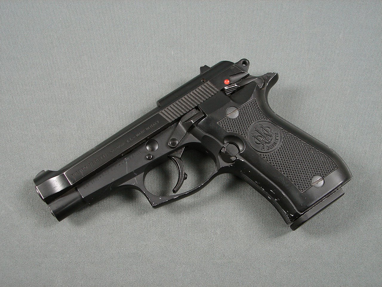 BERETTA 84F