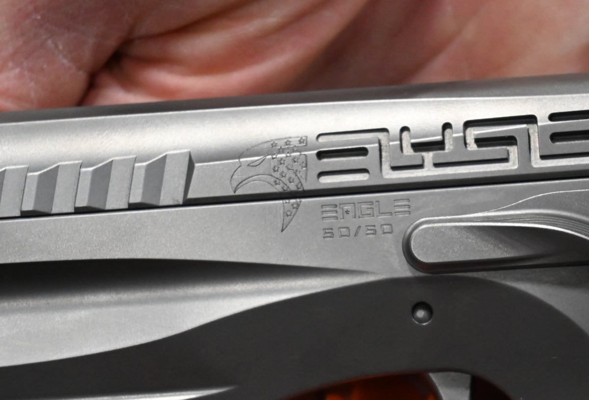 The Creapeiron Elysien Eagle Pistol
