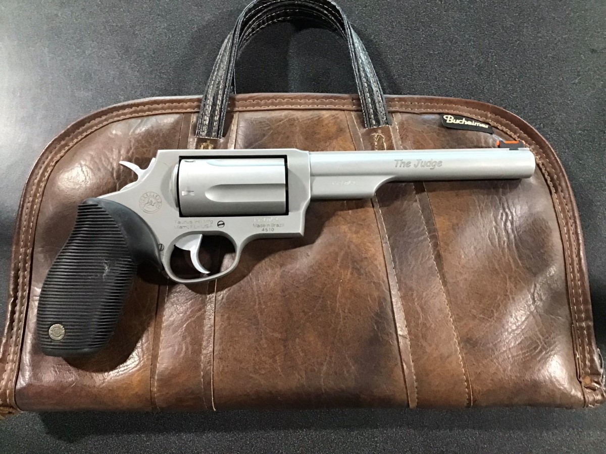 TAURUS THE JUDGE 45LC/410GA