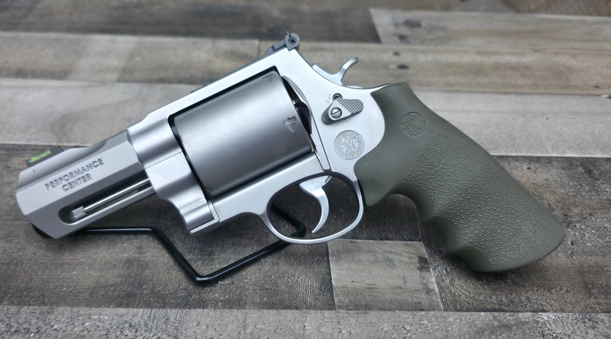 SMITH & WESSON 460PC