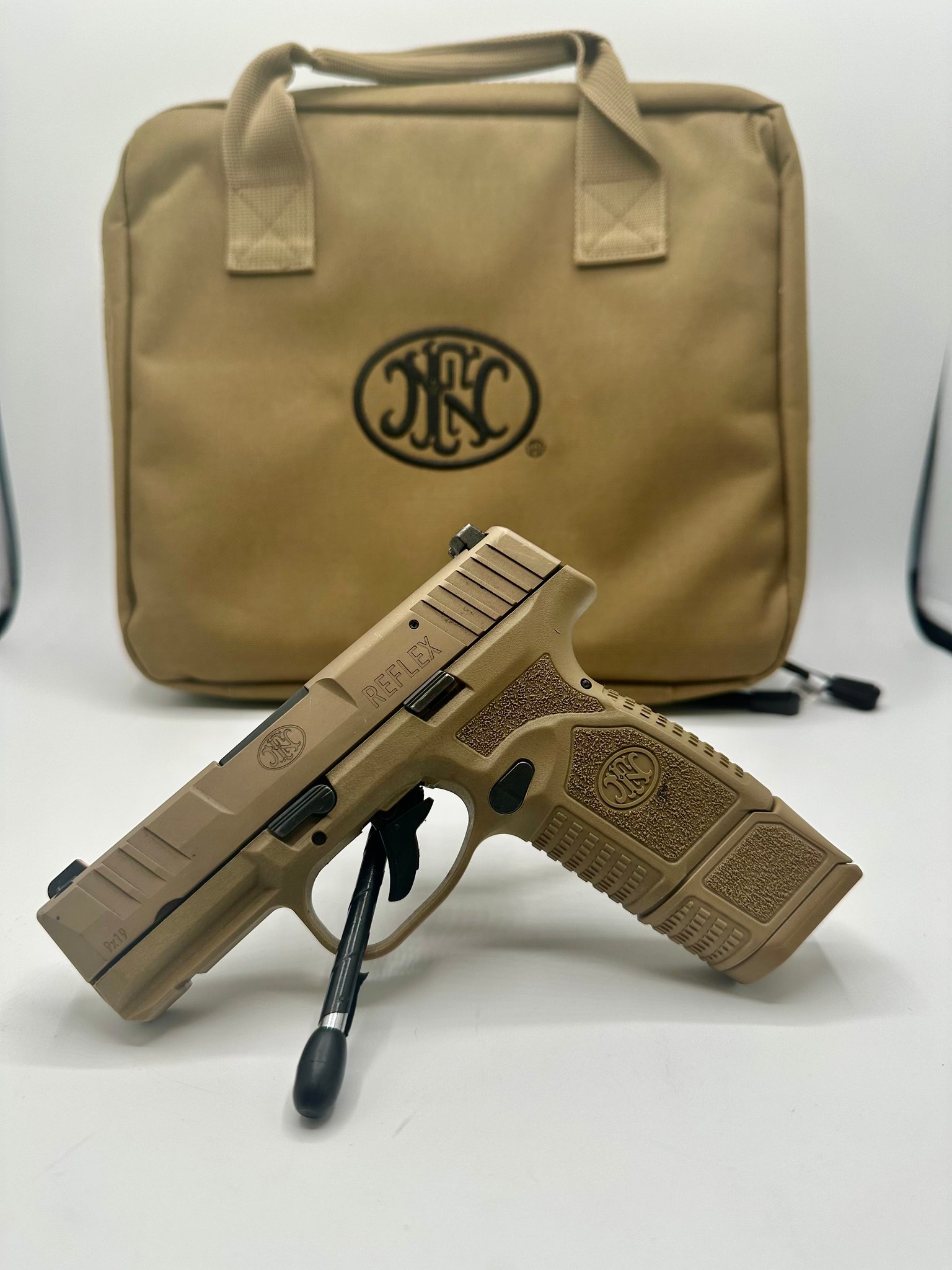 FN REFLEX