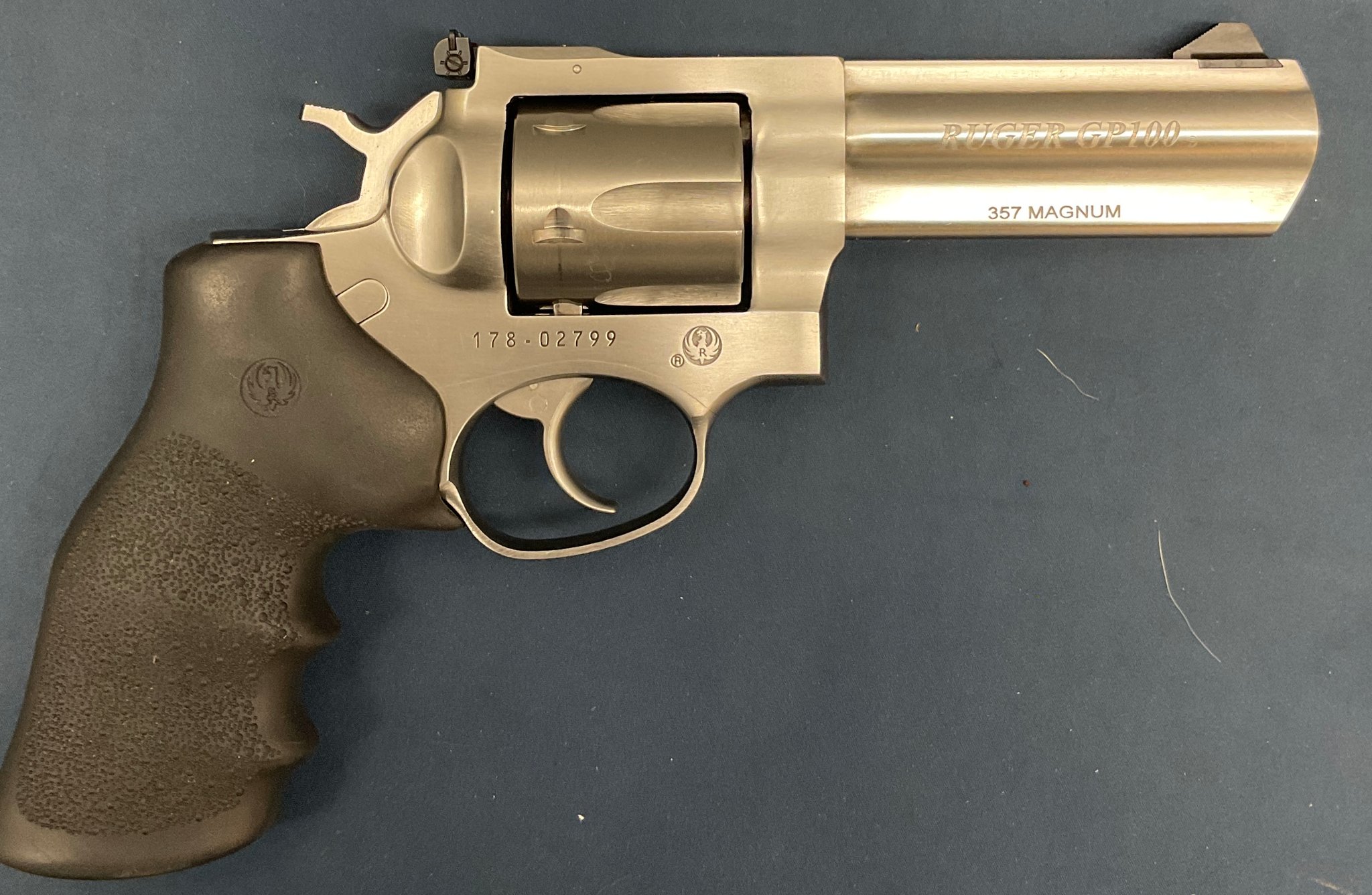 RUGER GP100