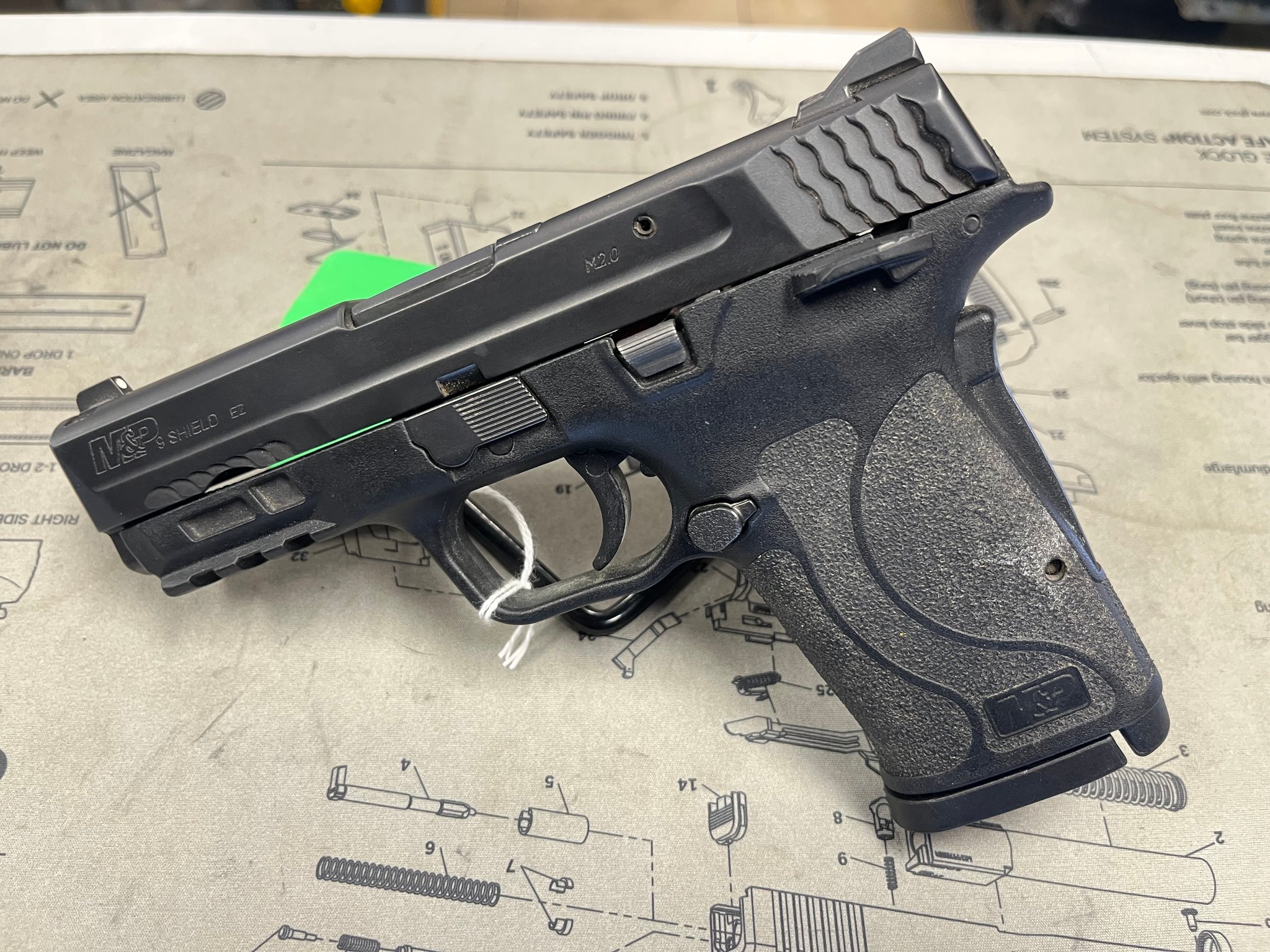 SMITH & WESSON M&P 9 SHIELD EZ