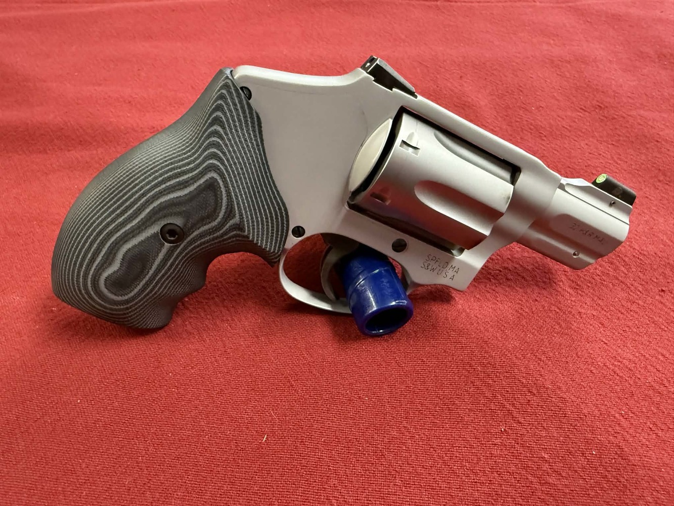 SMITH & WESSON 632-UC