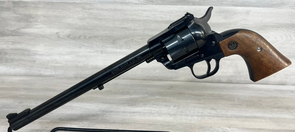 RUGER SINGLE-SIX