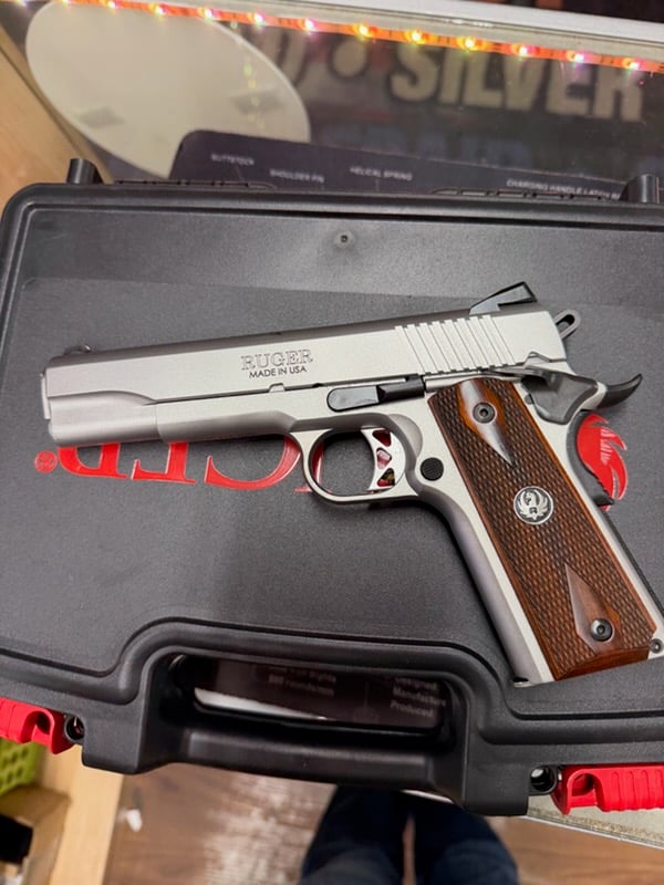 RUGER SR1911 STANDARD