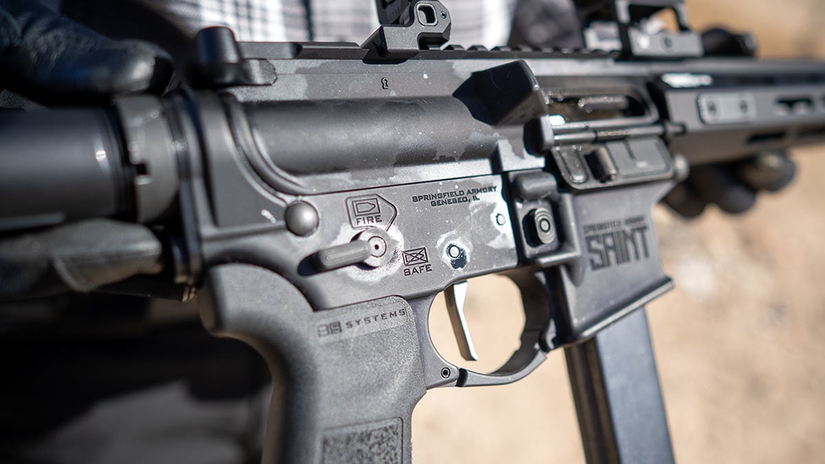 Springfield Armory Saint Victor 9mm Carbine controls