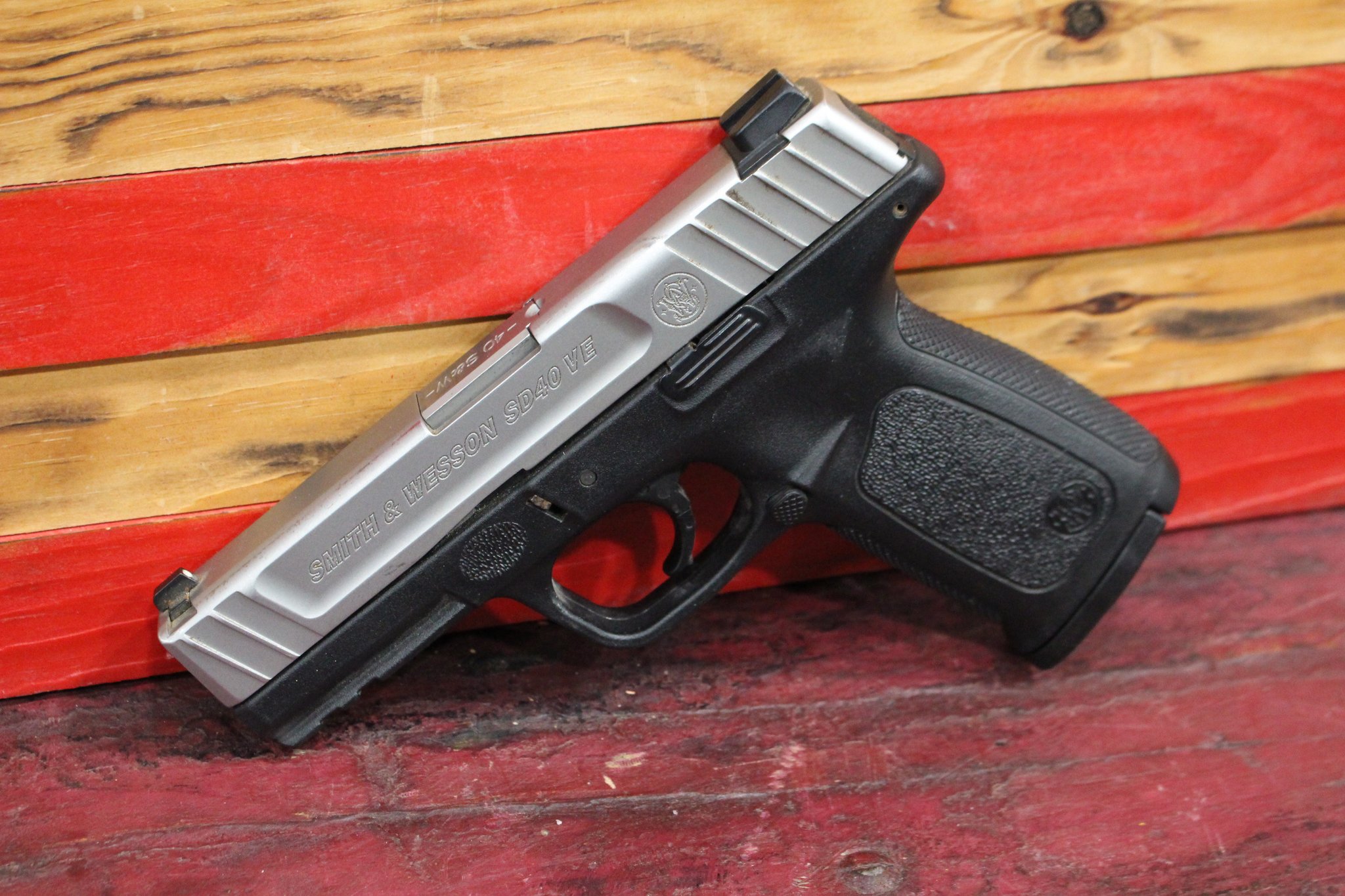 SMITH & WESSON SD40 VE