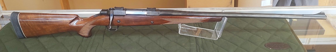 BROWNING A-BOLT MEDALLION