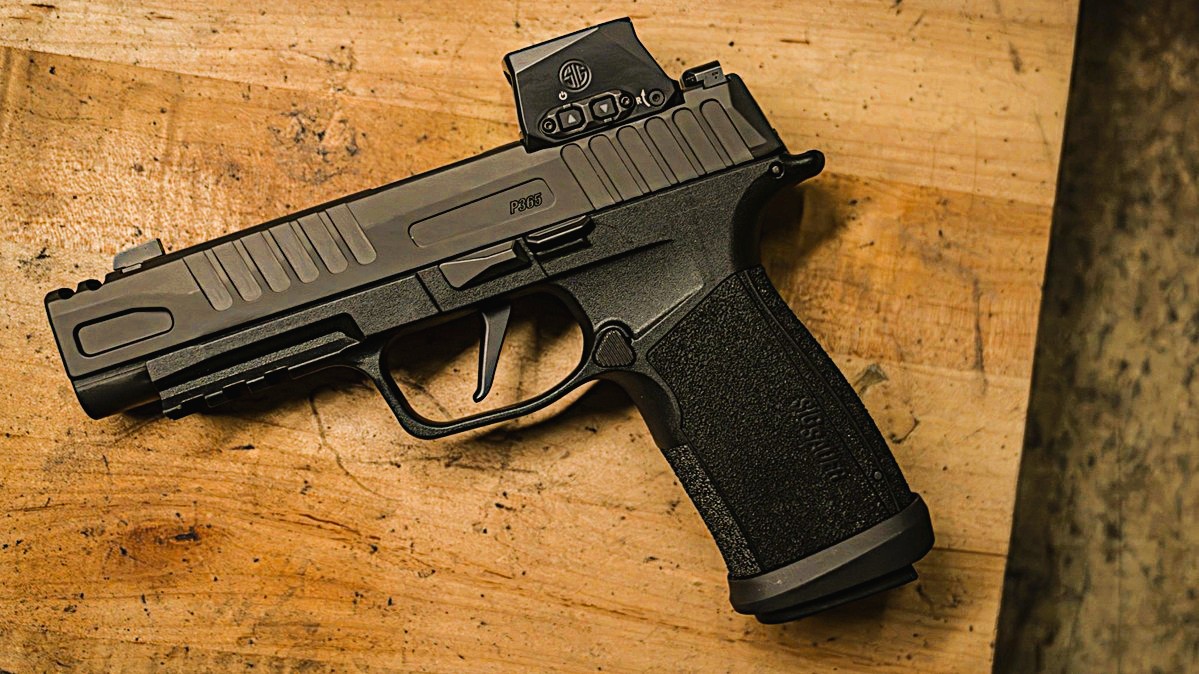 the new SIG Sauer P365 Fuse Comp