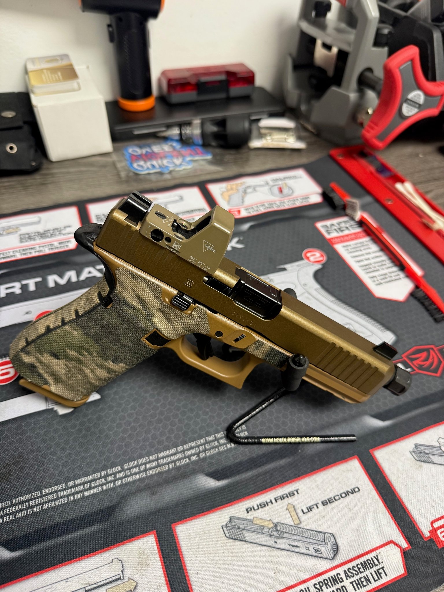 GLOCK G17