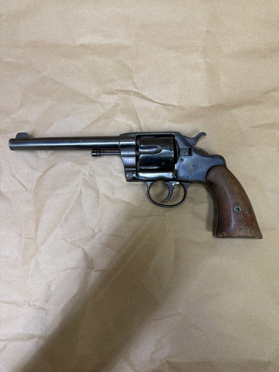 COLT DA 38
