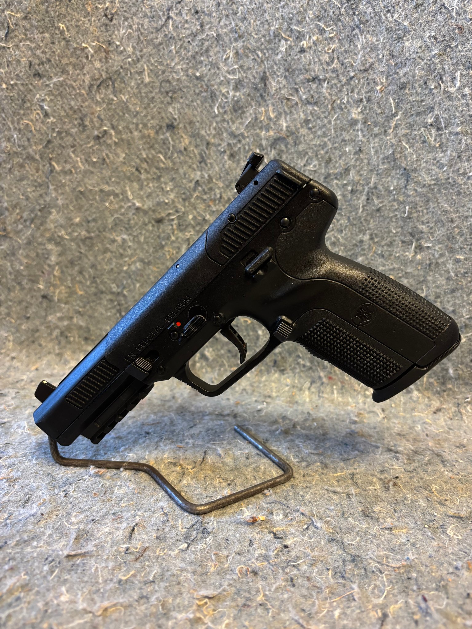 FN FIVE-SEVEN